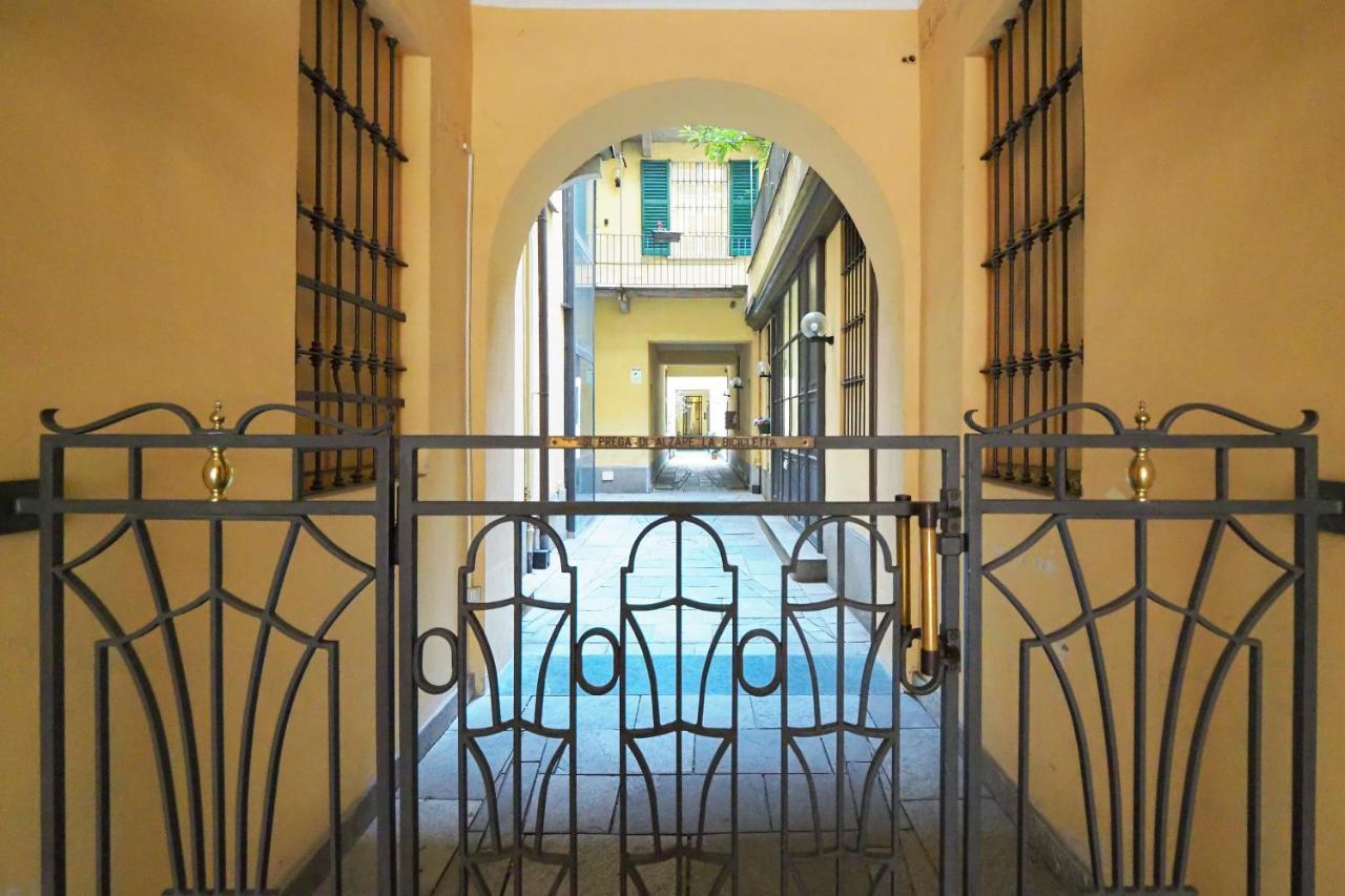 Apartamento Centro Storico, Darsena E Duomo - Corso Genova - Italy Flat Vacation Milán Exterior foto